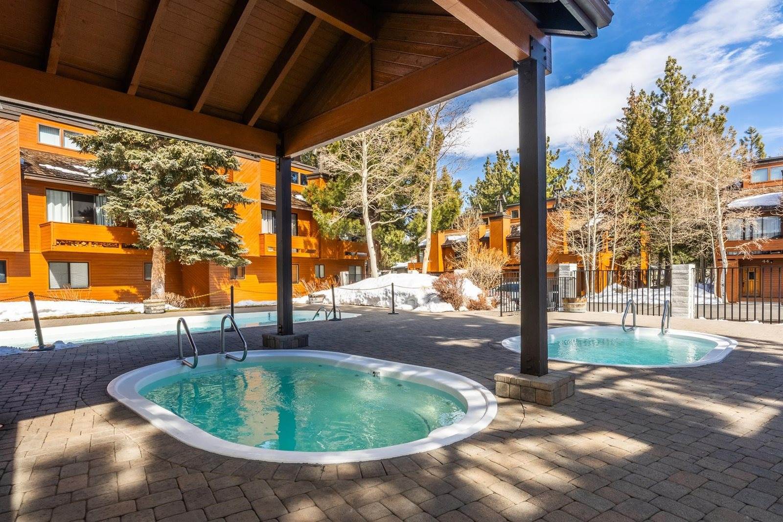 4710 Minaret Rd #60, Mammoth Lakes, CA 93546