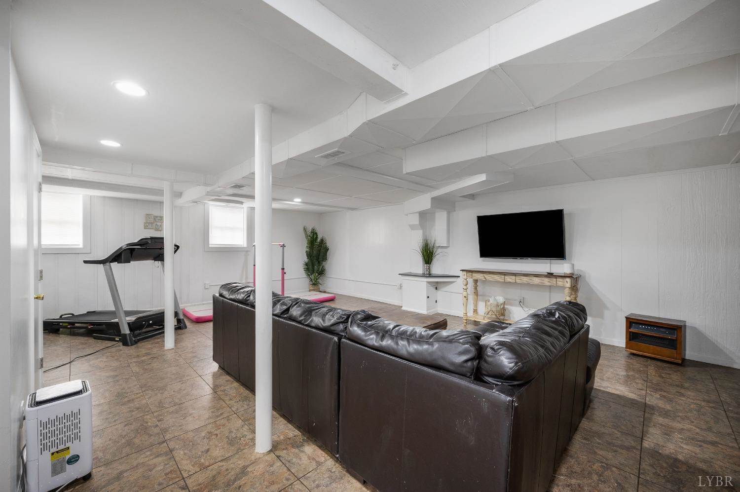 744 Sandusky Drive, Lynchburg, VA 24502