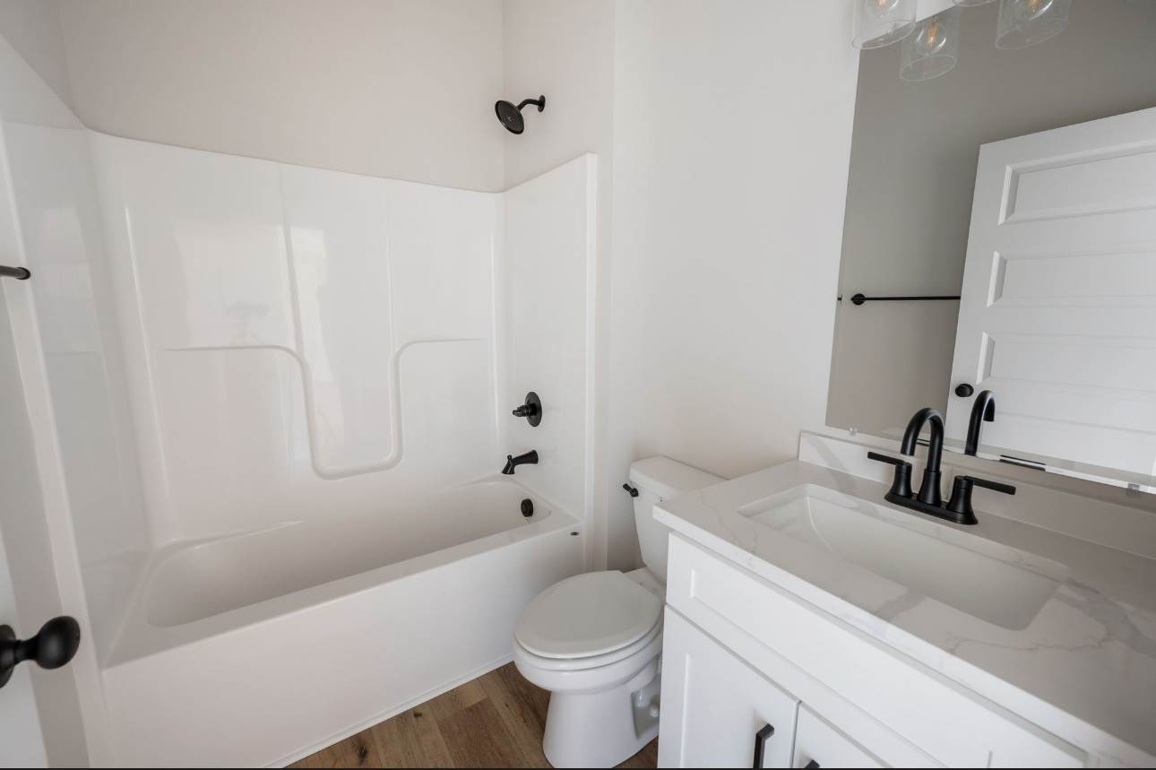 1 Lot Smith Mountain Lake Parkway, Huddleston, VA 24104