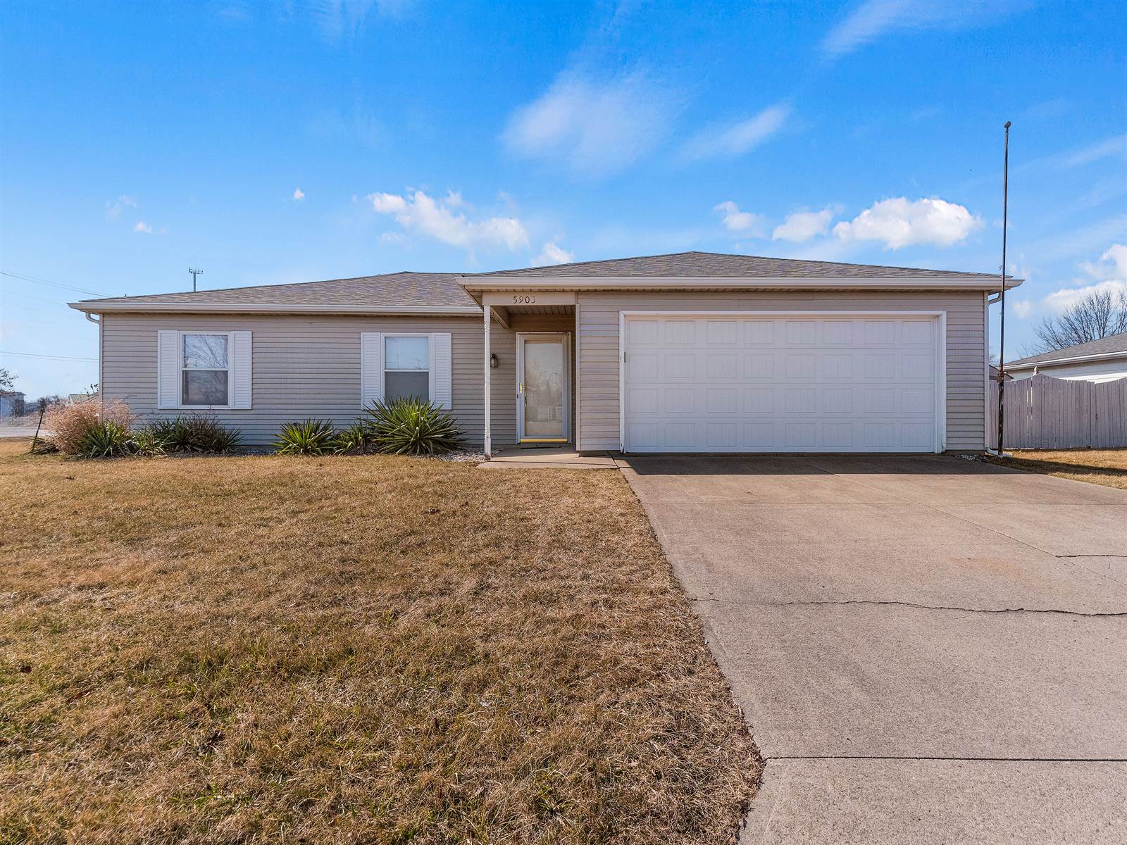 5903 Brandonwood Lane, Fort Wayne, IN 46835