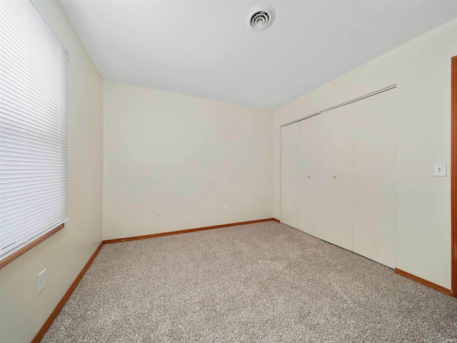 5903 Brandonwood Lane, Fort Wayne, IN 46835