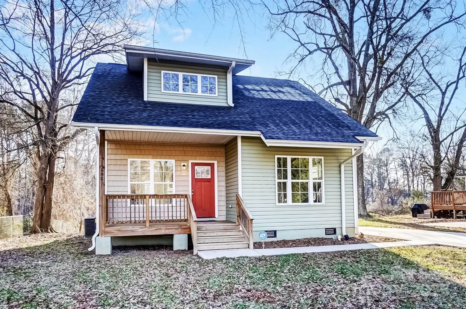 508 North Hill Street, Dallas, NC 28034