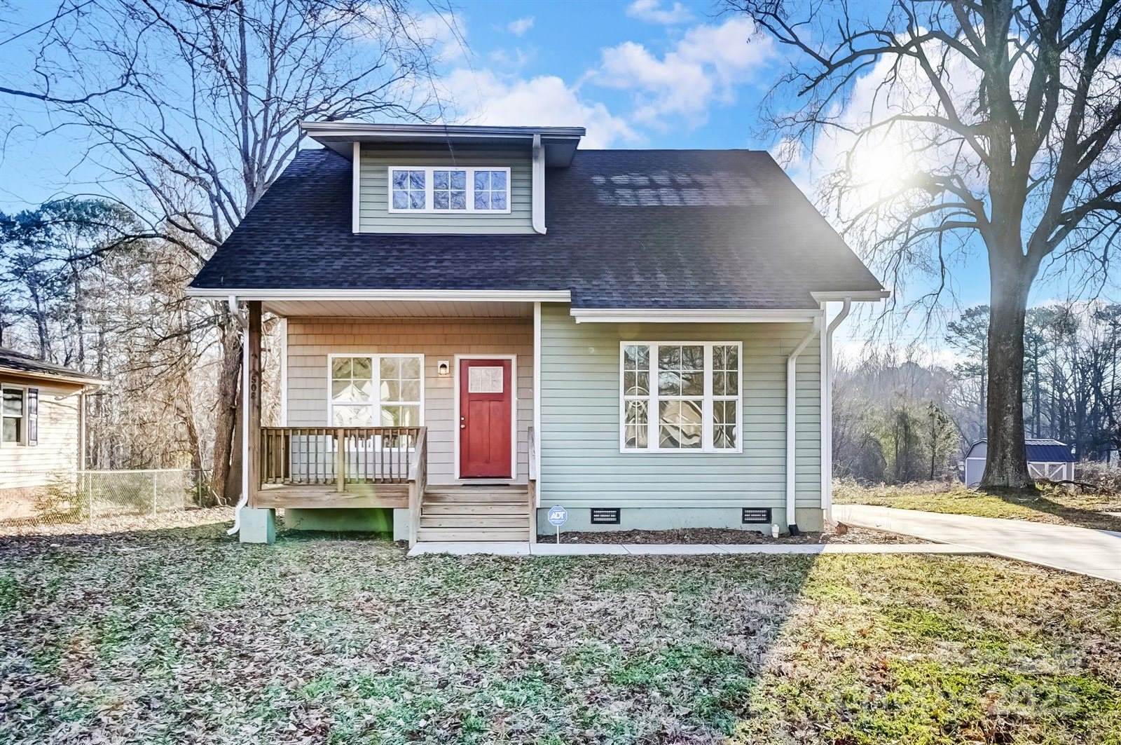 508 North Hill Street, Dallas, NC 28034