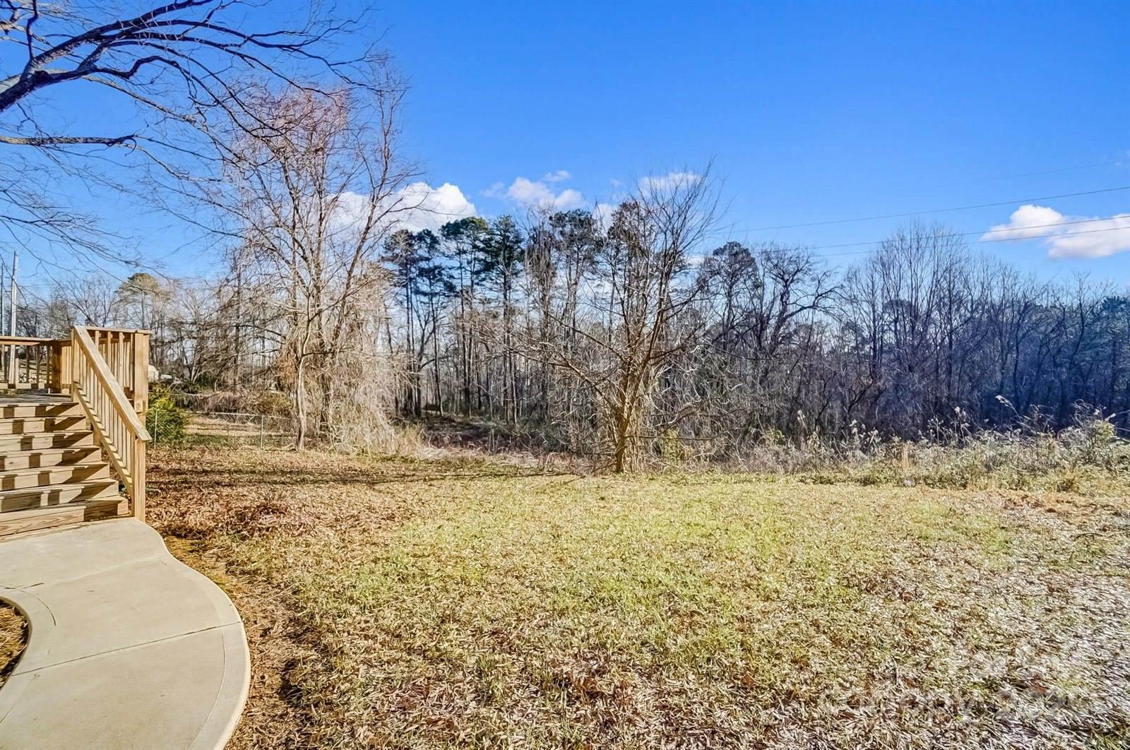 508 North Hill Street, Dallas, NC 28034