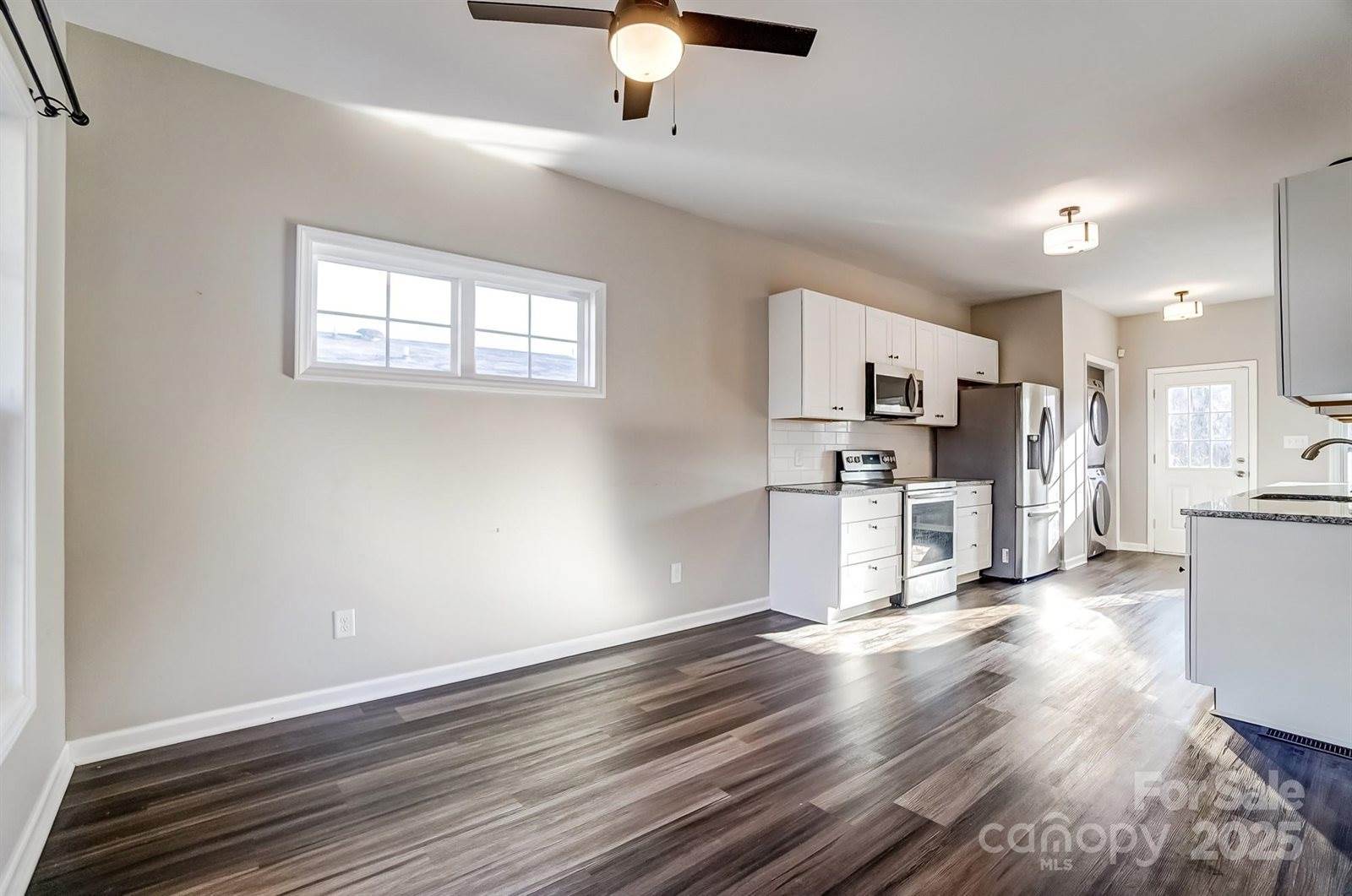 508 North Hill Street, Dallas, NC 28034