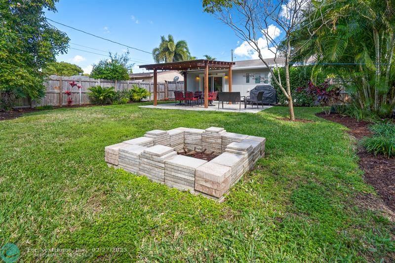 1325 NW 5th Ave, Fort Lauderdale, FL 33311