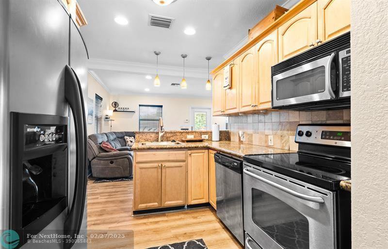 1325 NW 5th Ave, Fort Lauderdale, FL 33311