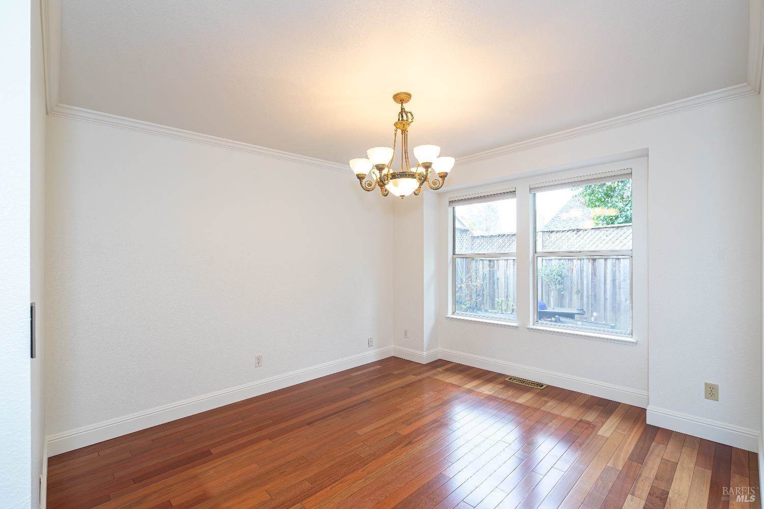 633 Wilford Circle, Cotati, CA 94931