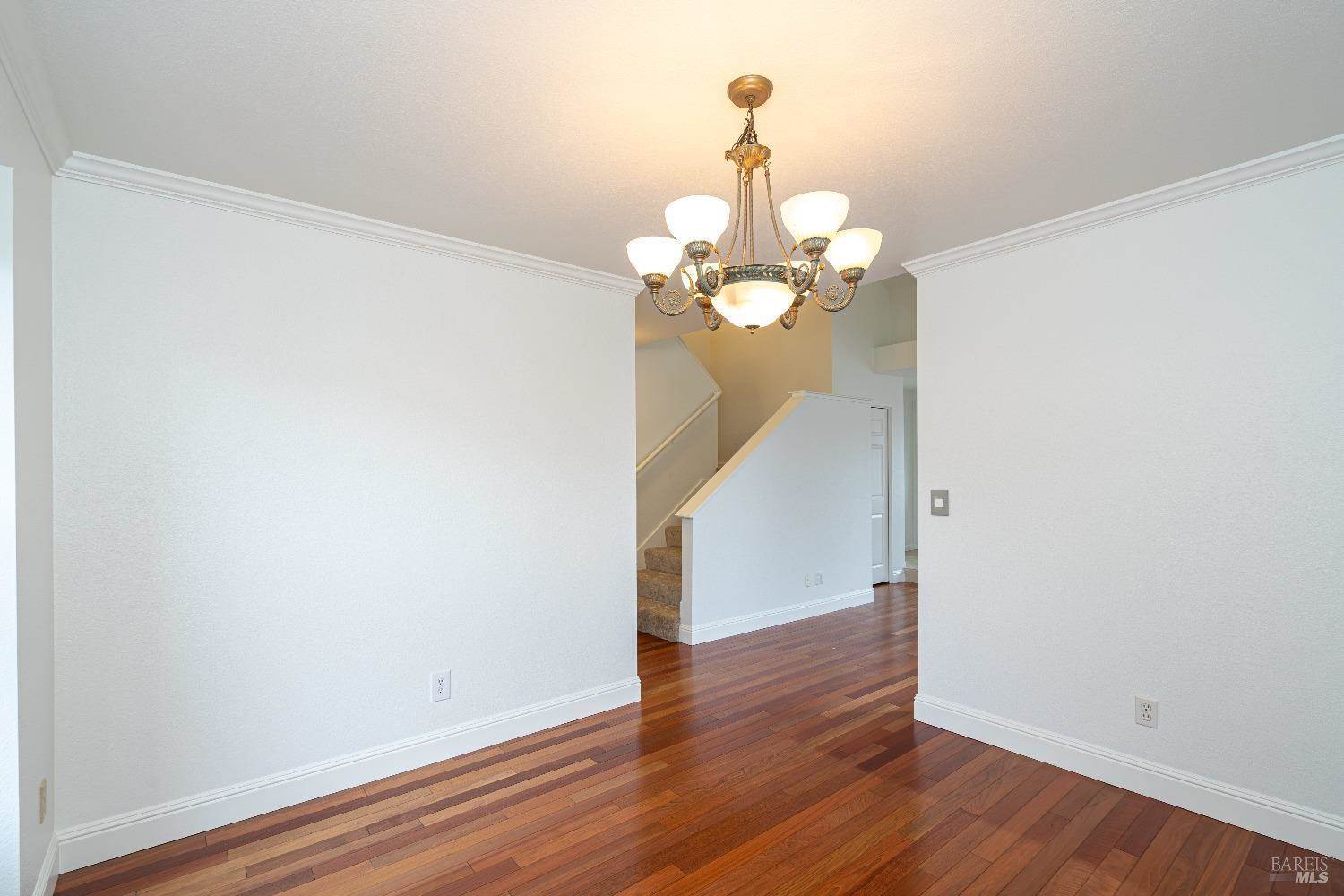 633 Wilford Circle, Cotati, CA 94931