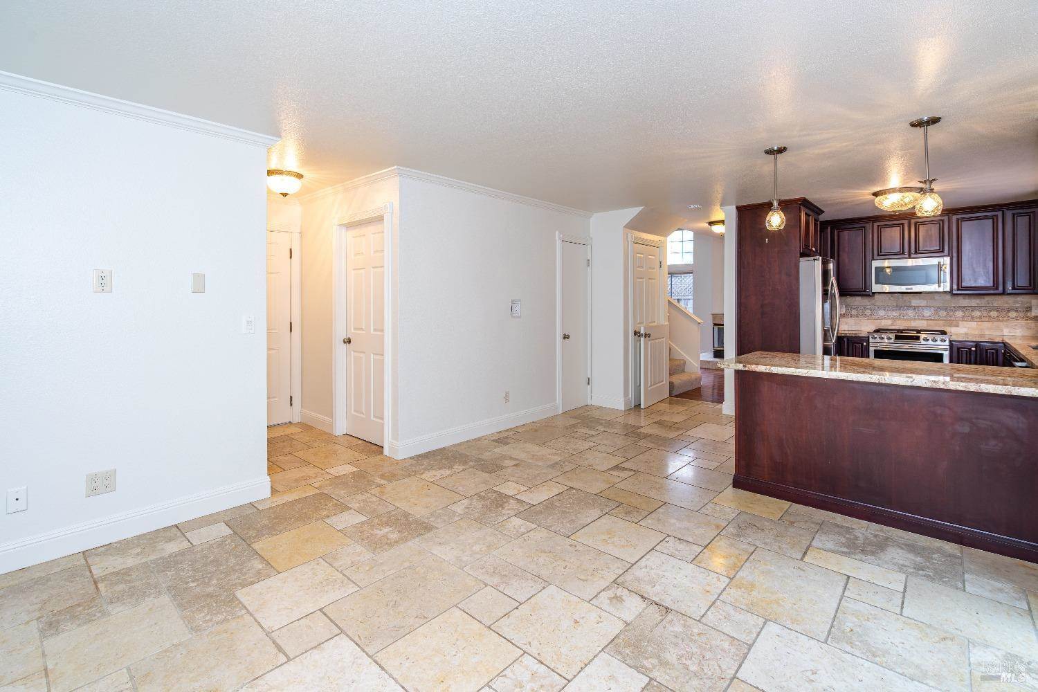 633 Wilford Circle, Cotati, CA 94931