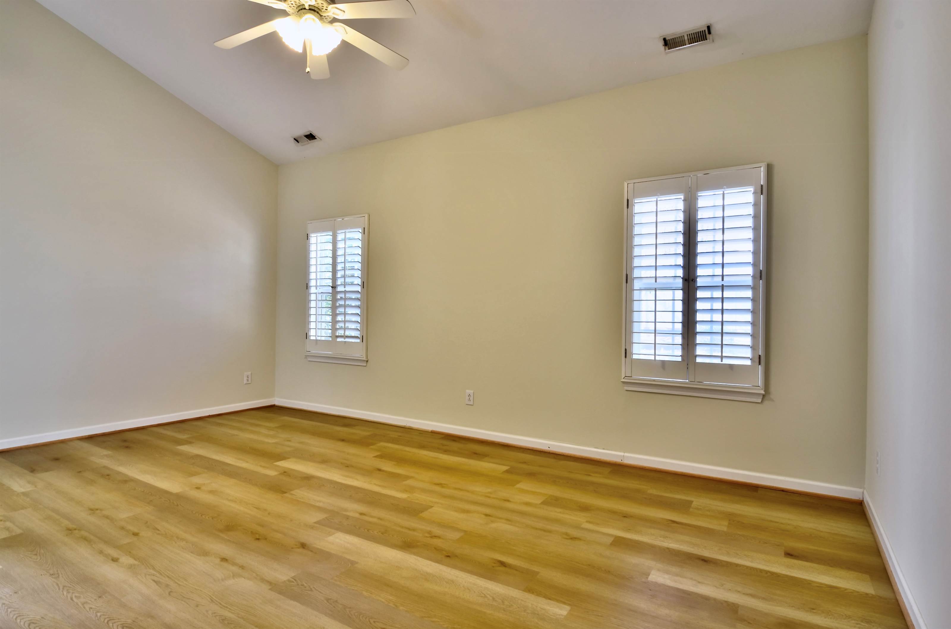3620 Cole Mill Rd, Charlotte, NC 28270
