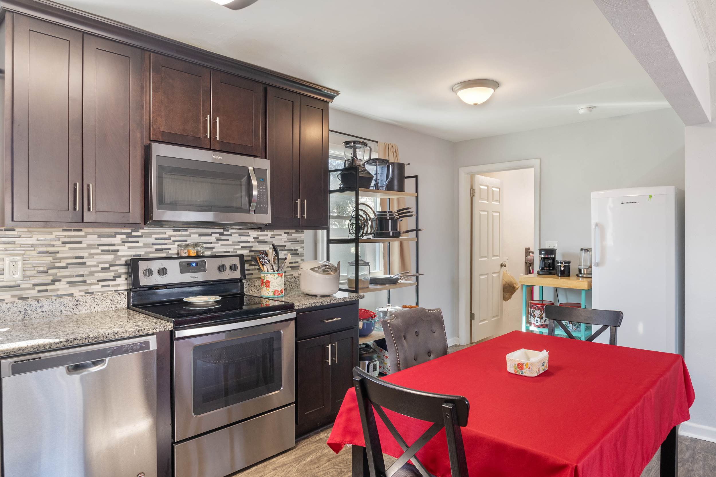 6419 Grimes Avenue, Norfolk, VA 23518