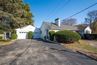 798 Neponset St, Norwood, MA 02062