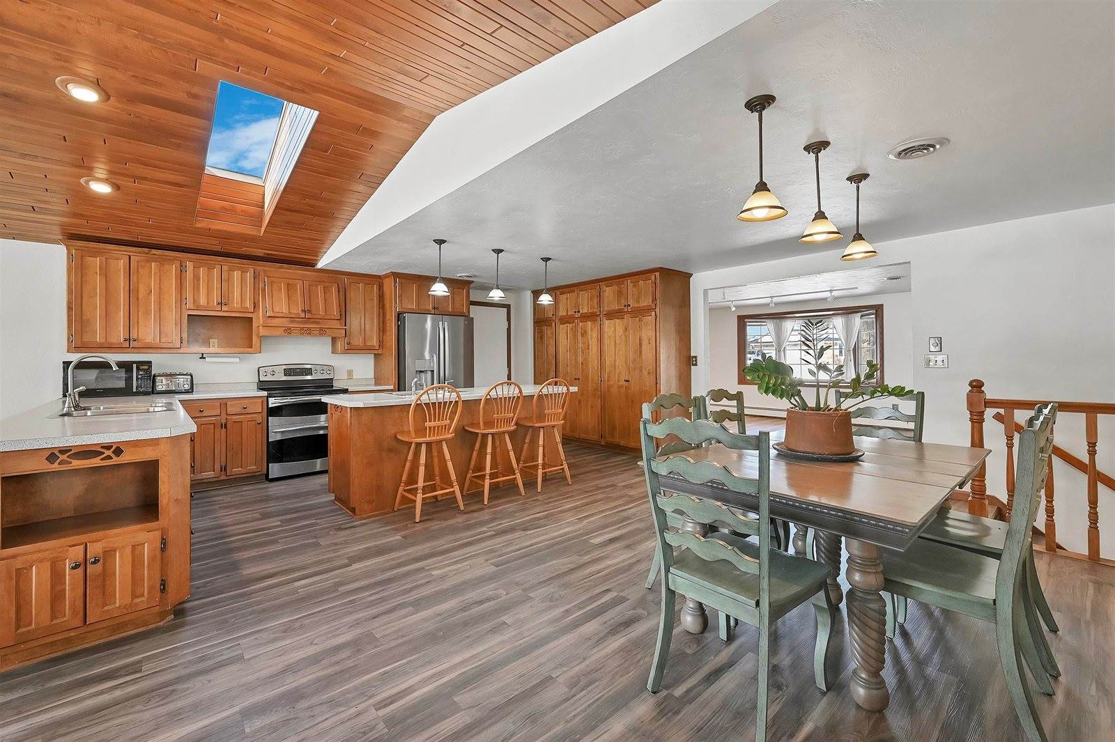 1138 Anchor Drive, Green Bay, WI 54313