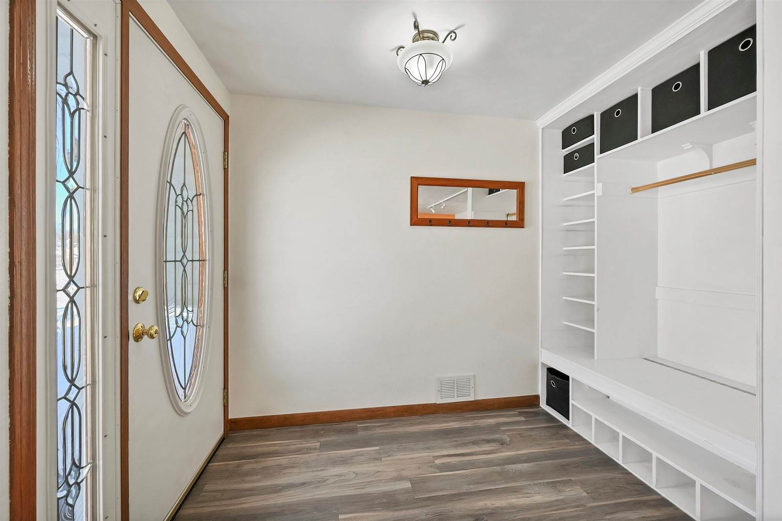 1138 Anchor Drive, Green Bay, WI 54313