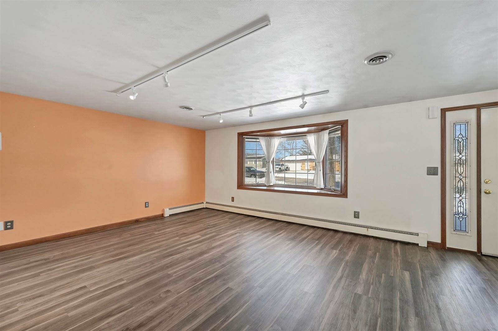 1138 Anchor Drive, Green Bay, WI 54313