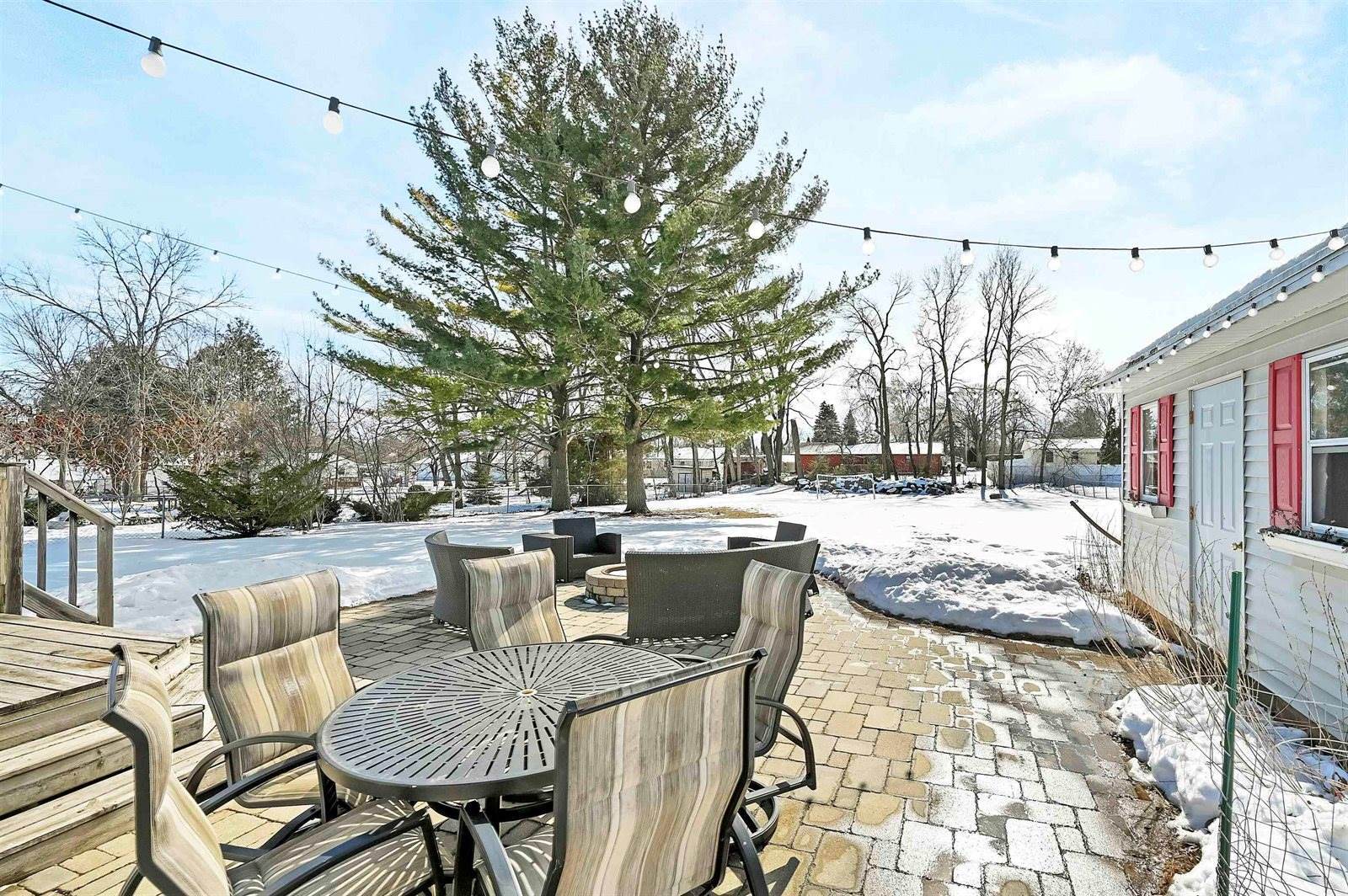 1138 Anchor Drive, Green Bay, WI 54313