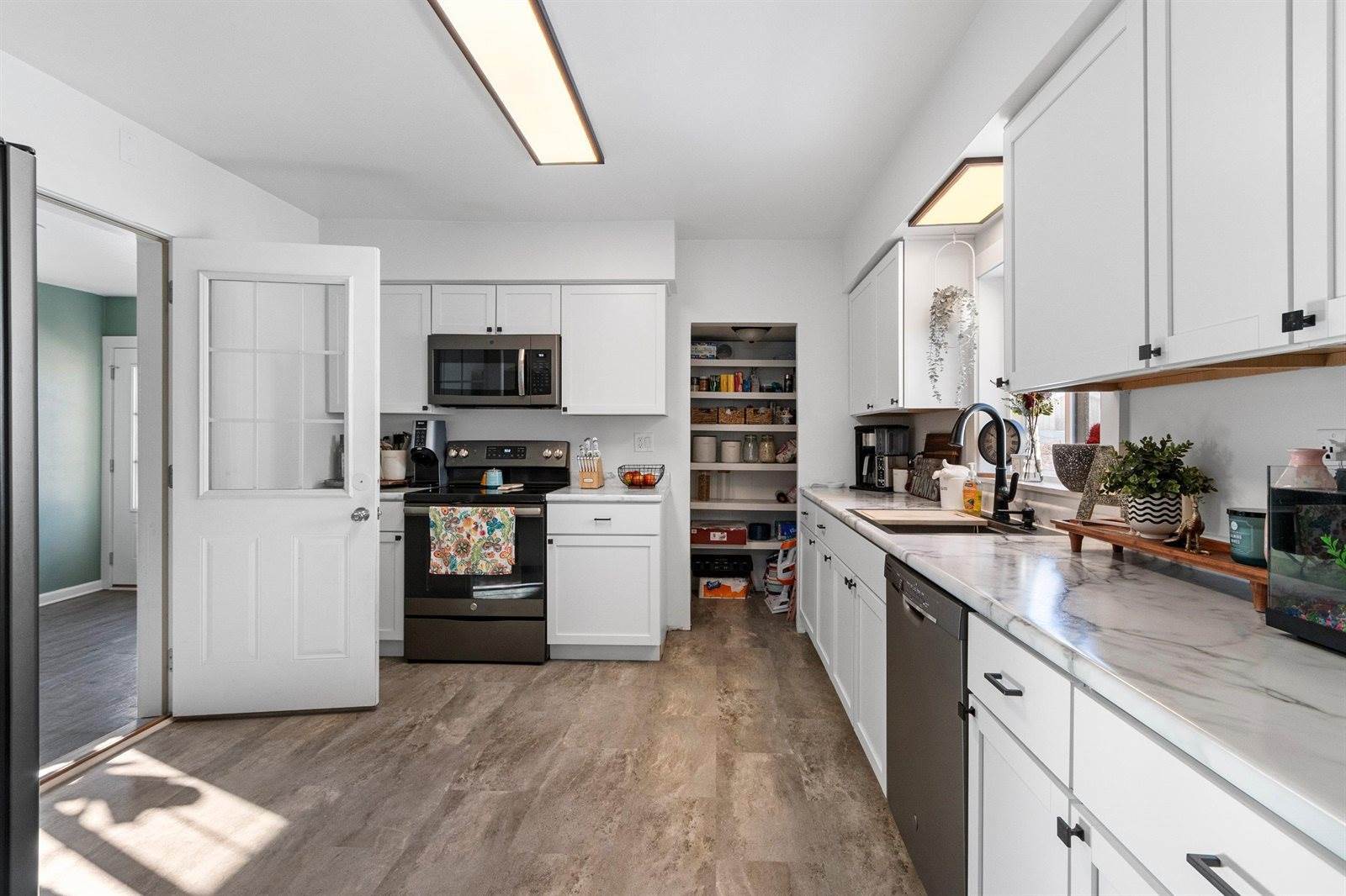 719 Terrace Avenue, Marinette, WI 54143