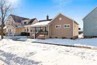 719 Terrace Avenue, Marinette, WI 54143