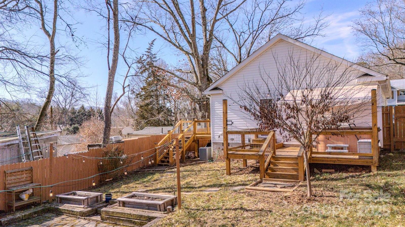 7 Spring Drive, Asheville, NC 28806