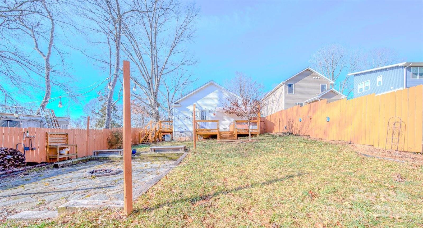 7 Spring Drive, Asheville, NC 28806