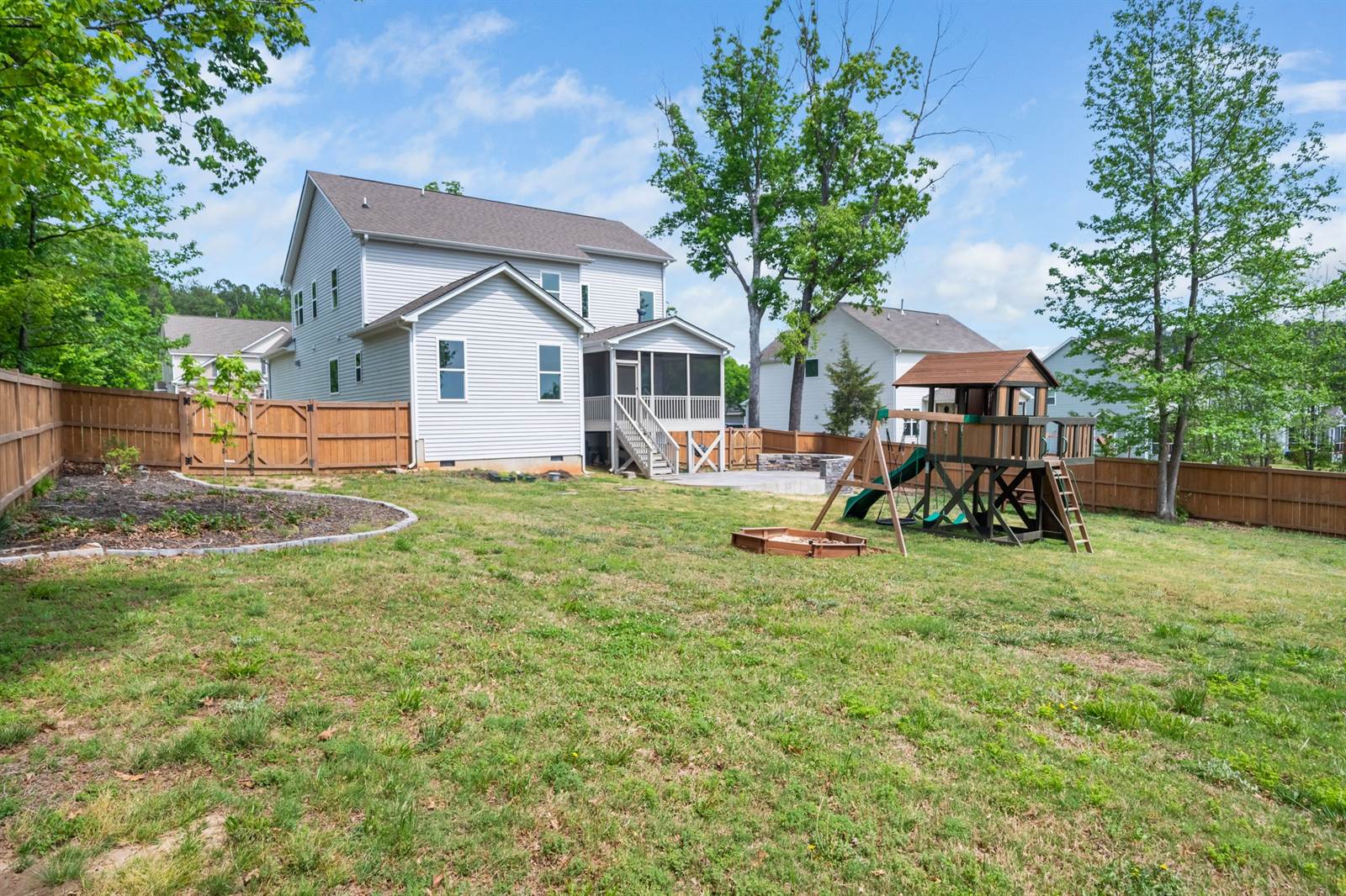 115 Lockamy Lane, Youngsville, NC 27596