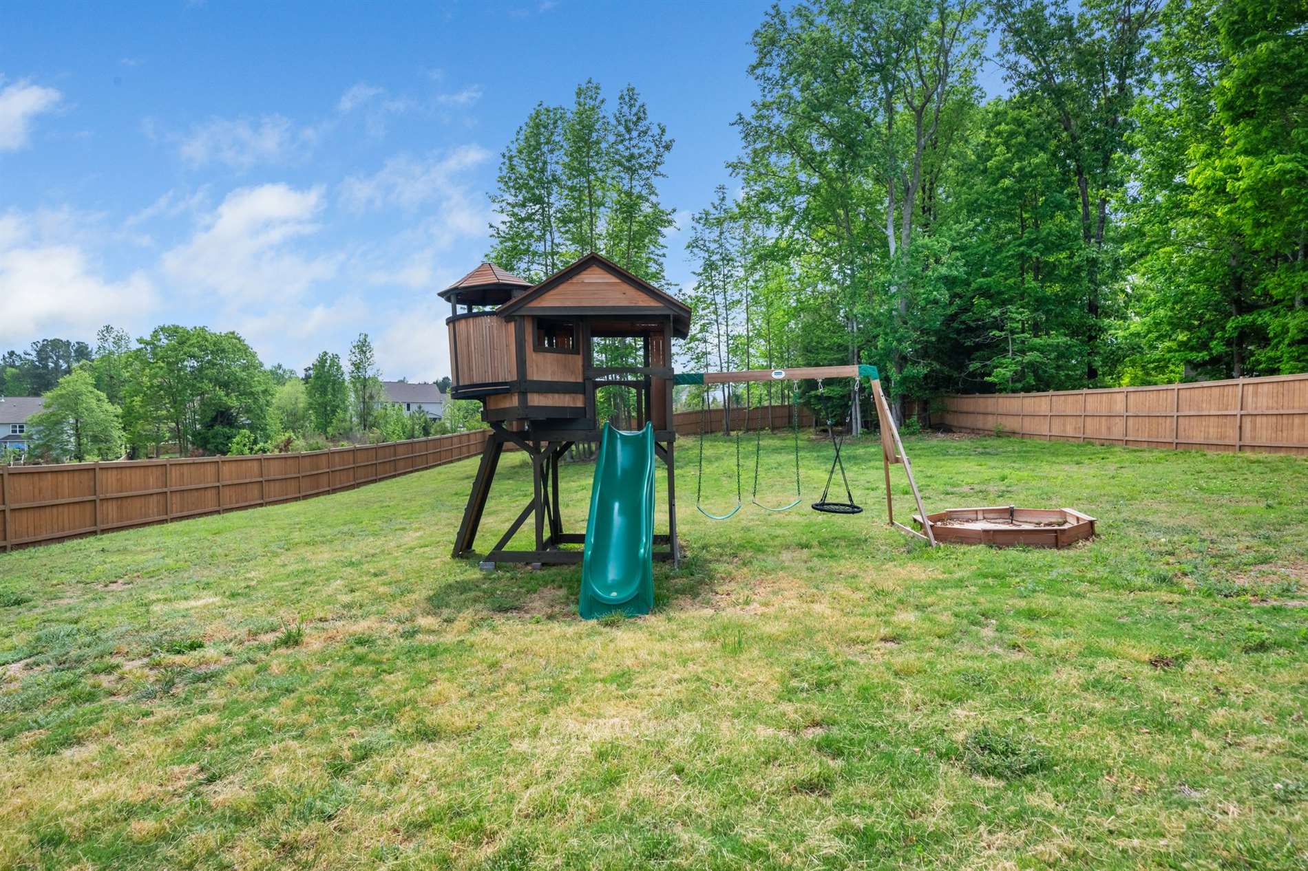 115 Lockamy Lane, Youngsville, NC 27596