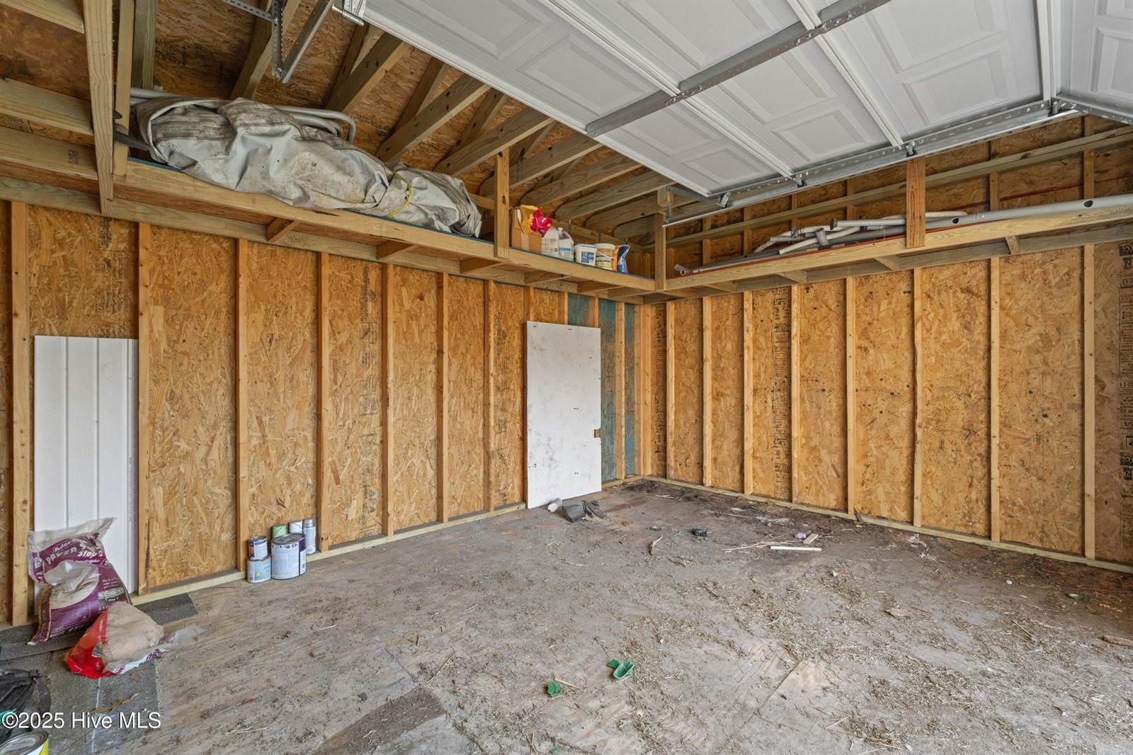 208 Blueberry Court, Hubert, NC 28539