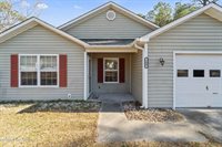 208 Blueberry Court, Hubert, NC 28539
