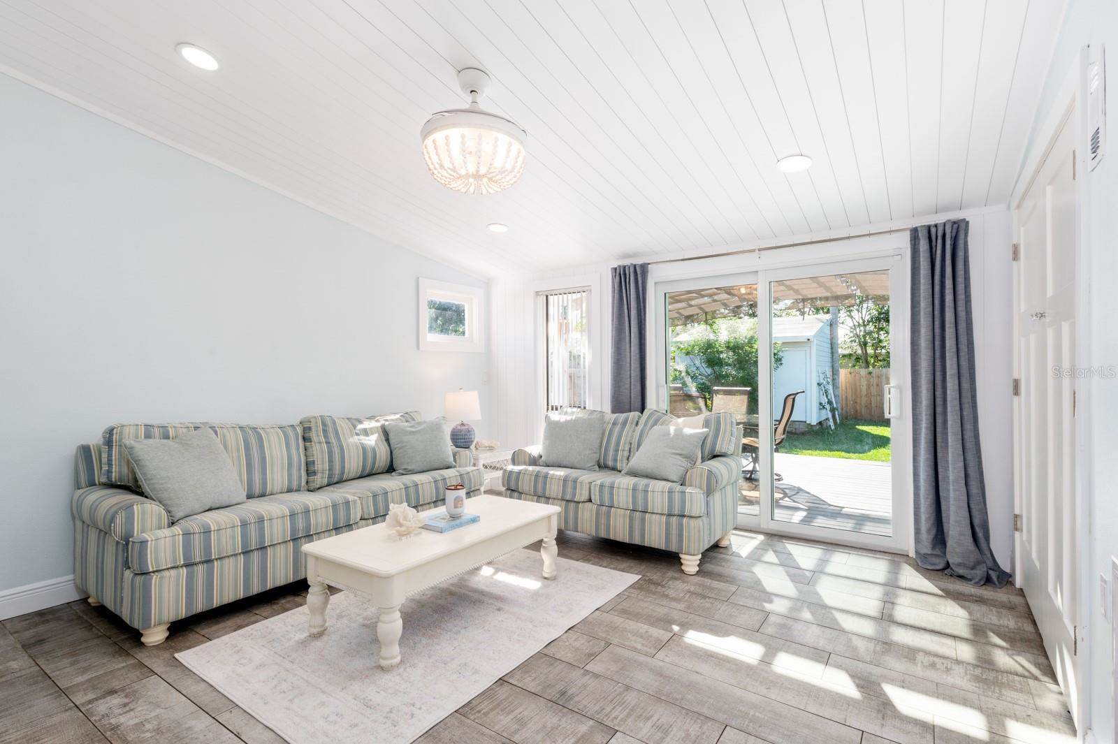 129 Avenida de Bahia, Nokomis, FL 34275