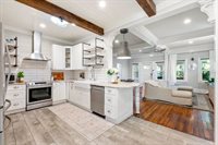 129 Avenida de Bahia, Nokomis, FL 34275