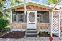 129 Avenida de Bahia, Nokomis, FL 34275