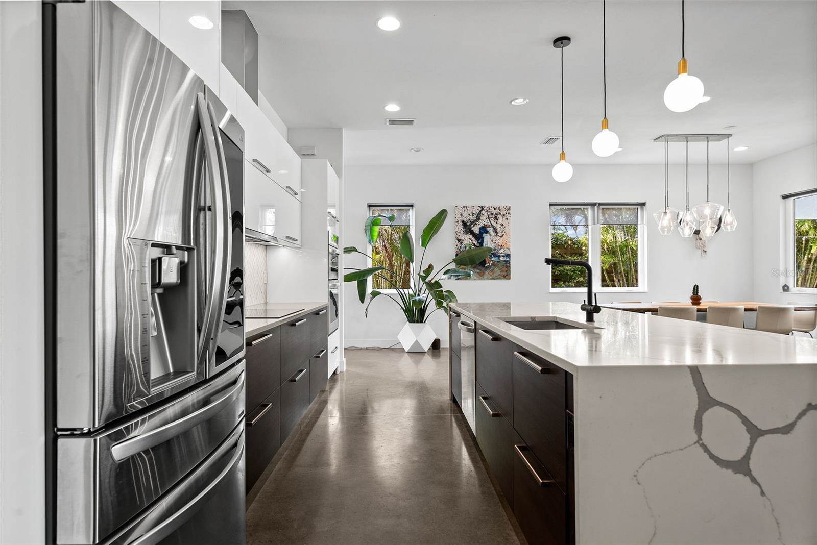 2305 Pine Terrace, Sarasota, FL 34231