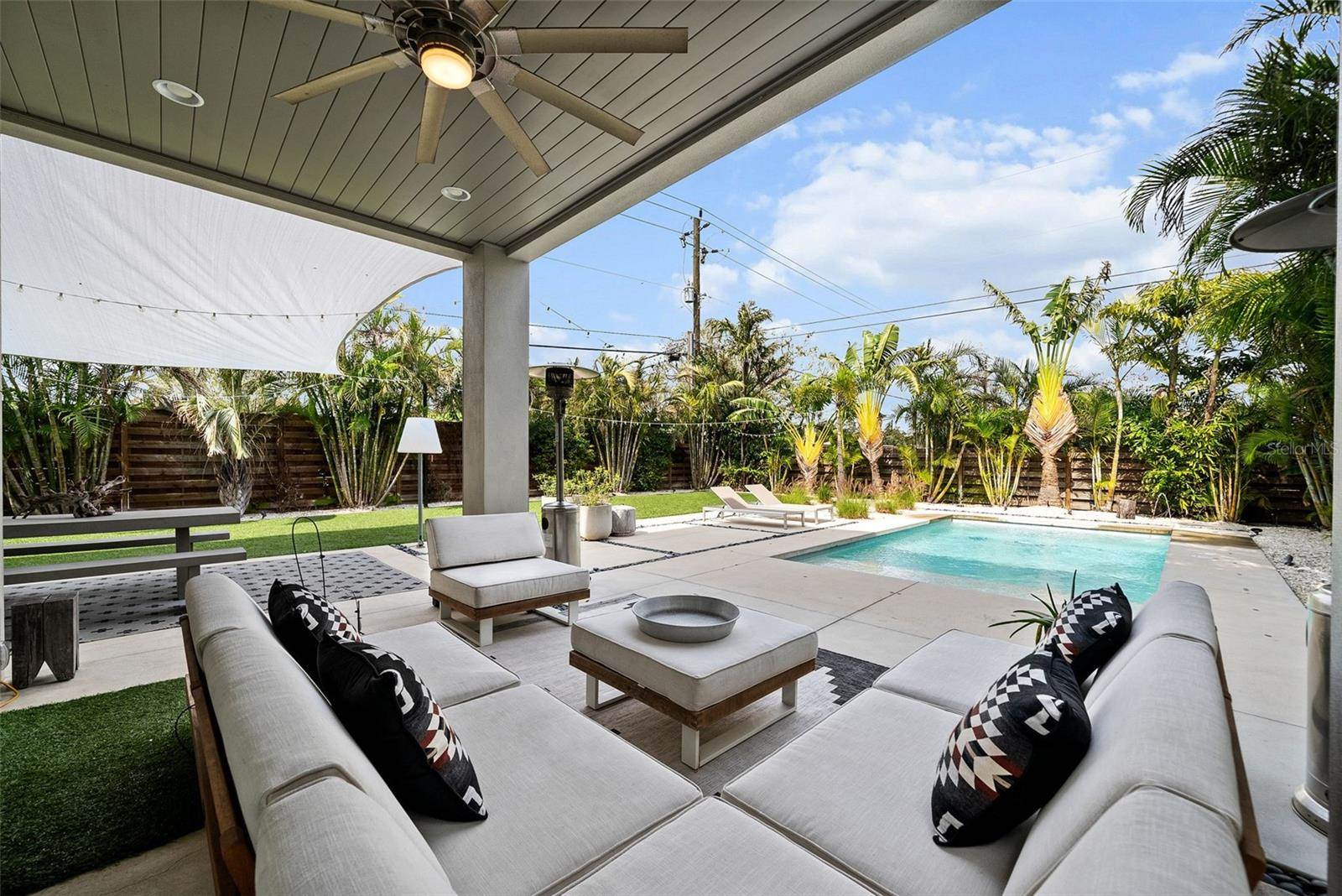 2305 Pine Terrace, Sarasota, FL 34231