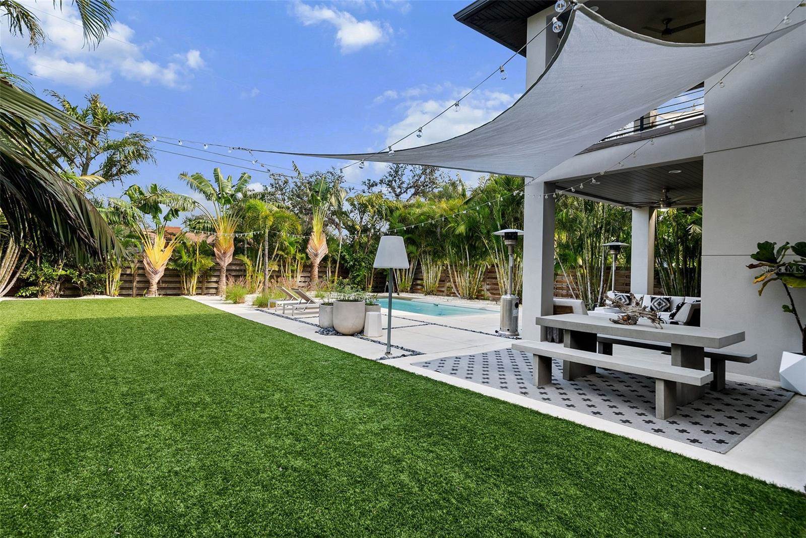 2305 Pine Terrace, Sarasota, FL 34231