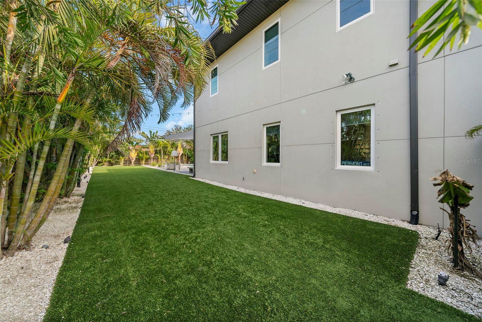 2305 Pine Terrace, Sarasota, FL 34231