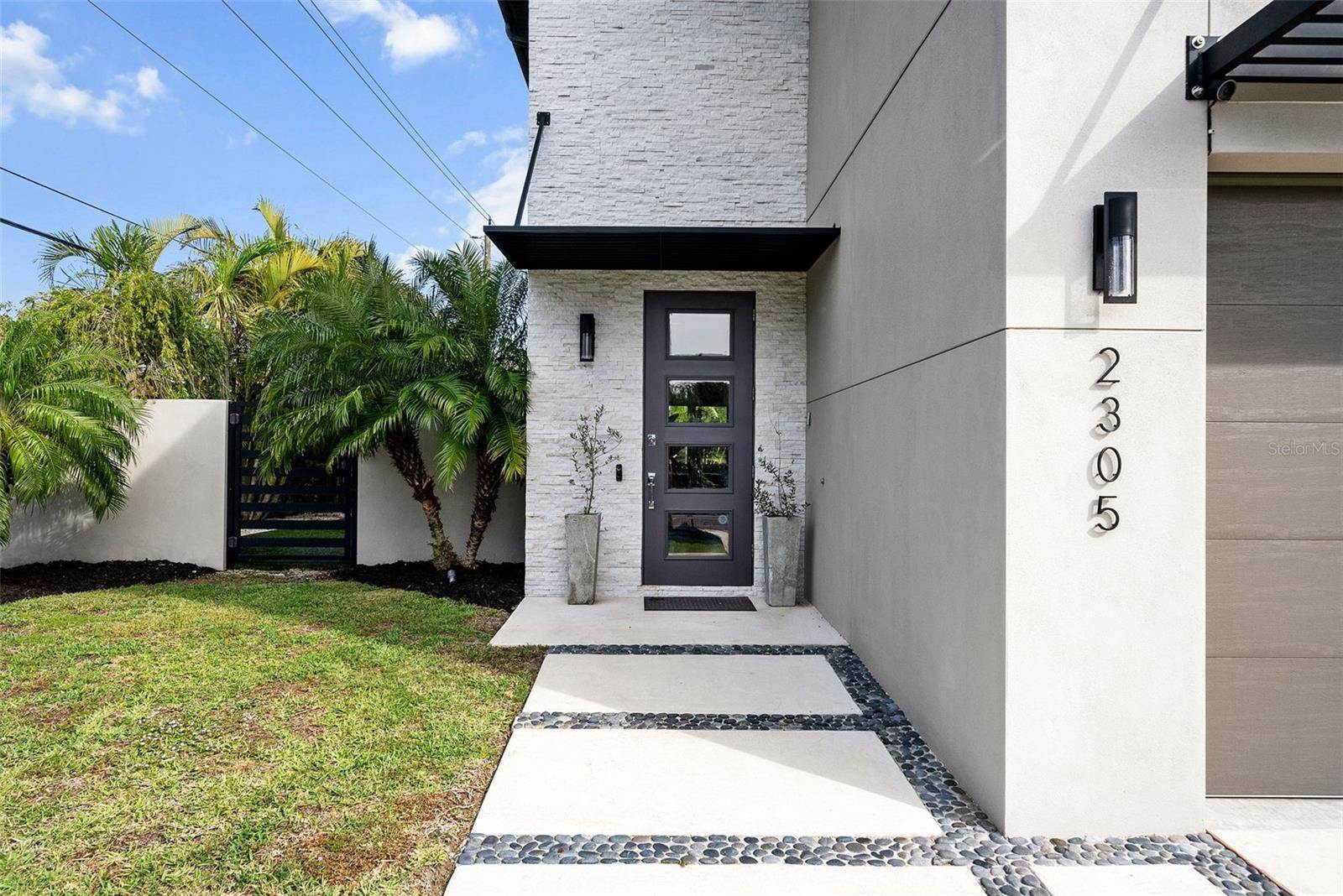 2305 Pine Terrace, Sarasota, FL 34231