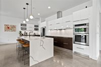 2305 Pine Terrace, Sarasota, FL 34231