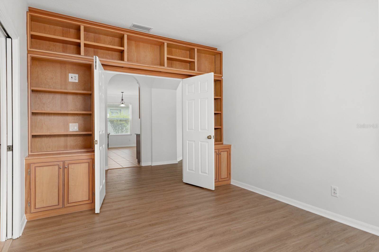 2551 Bartek Place, North Port, FL 34289