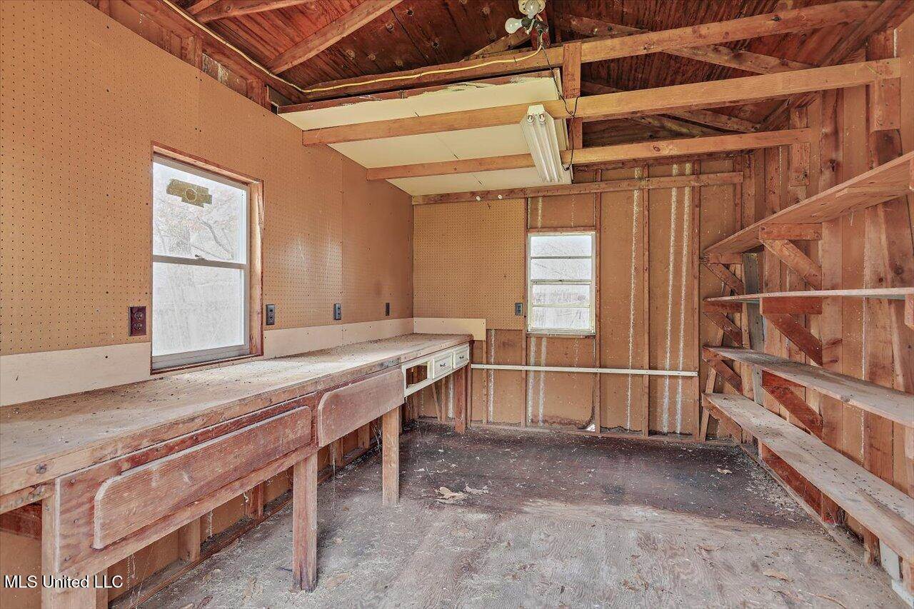 126 Mayfair Drive, Jackson, MS 39212