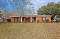 126 Mayfair Drive, Jackson, MS 39212