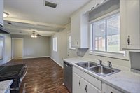 126 Mayfair Drive, Jackson, MS 39212