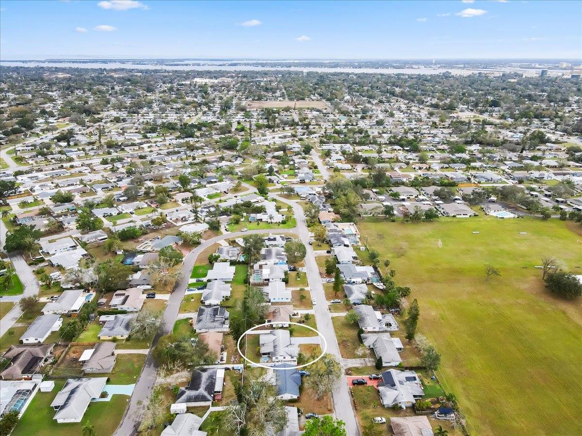 3016 Taunton Drive West, Bradenton, FL 34205