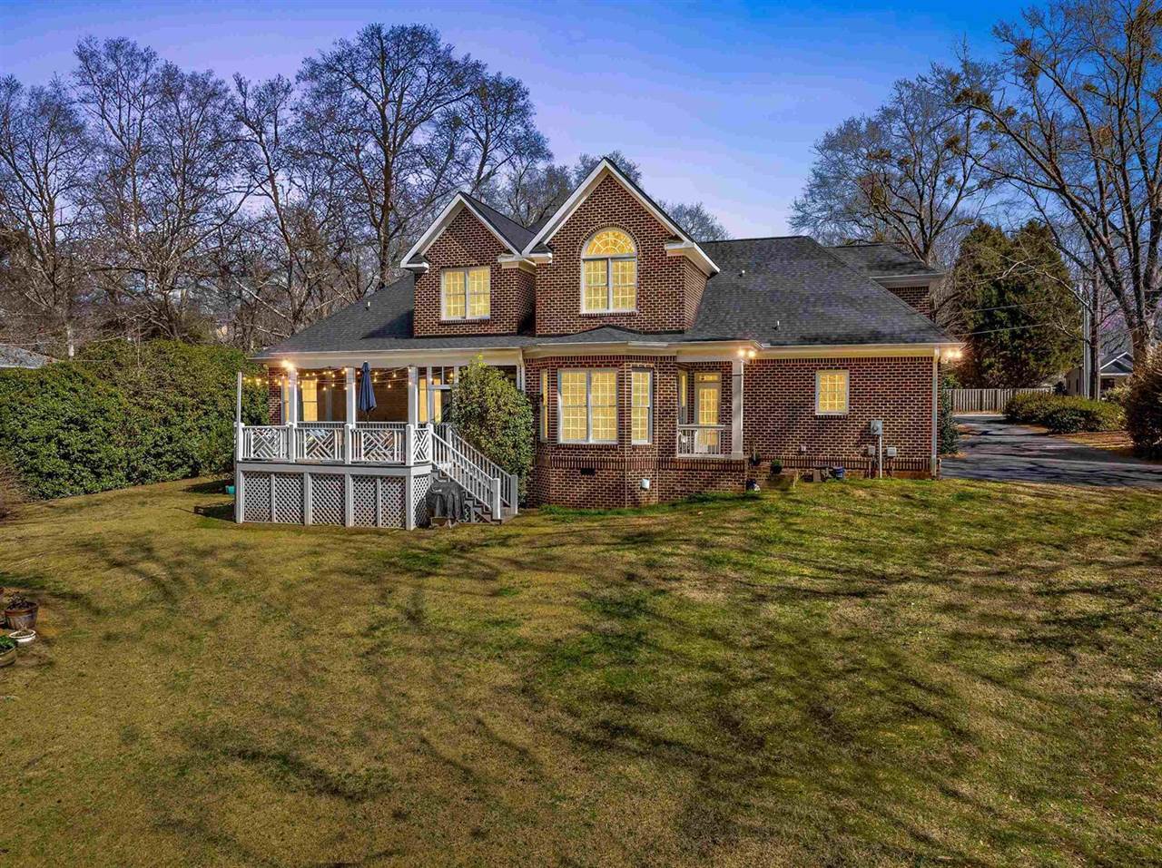 1002 Thomas, spartanburg, SC 29302