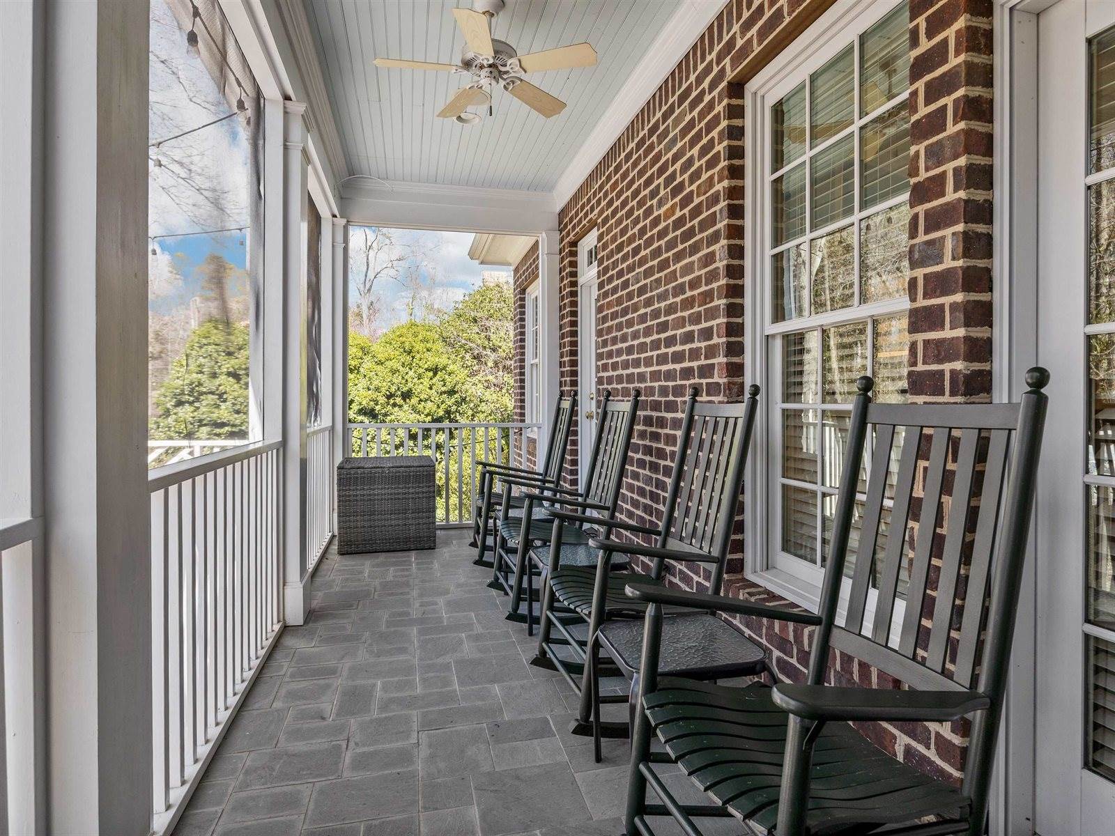 1002 Thomas, spartanburg, SC 29302