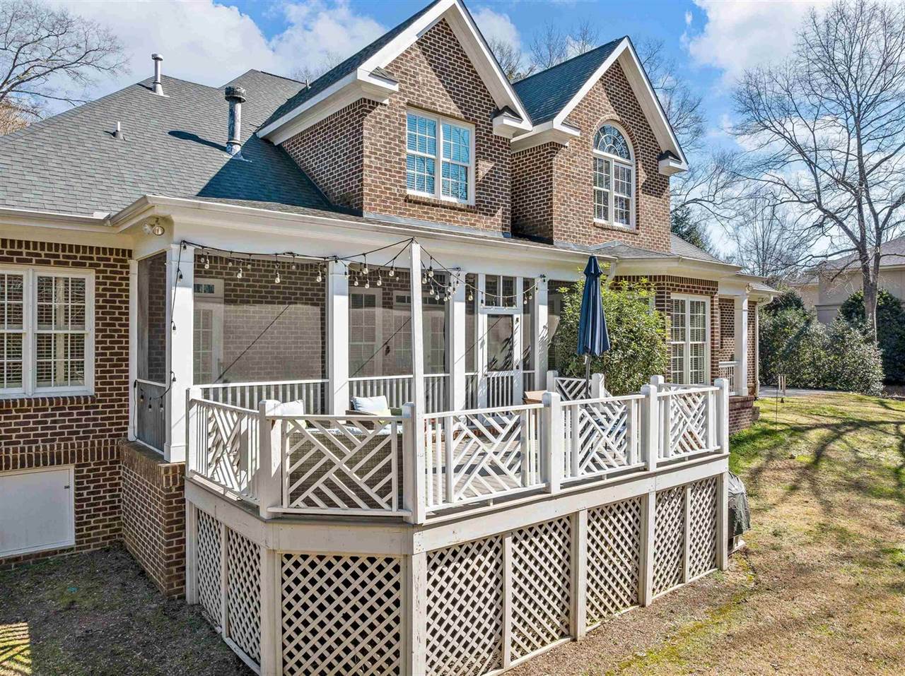 1002 Thomas, spartanburg, SC 29302