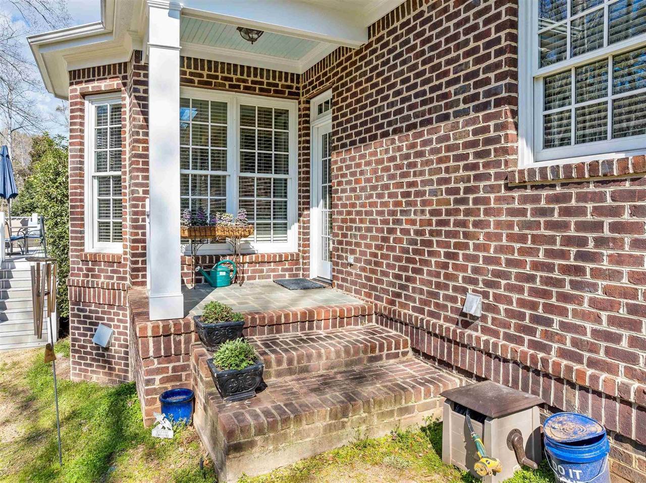 1002 Thomas, spartanburg, SC 29302