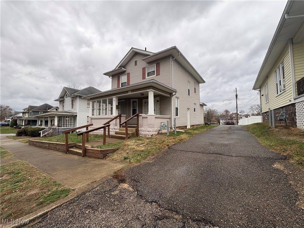 1403 Beatty Avenue, Cambridge, OH 43725