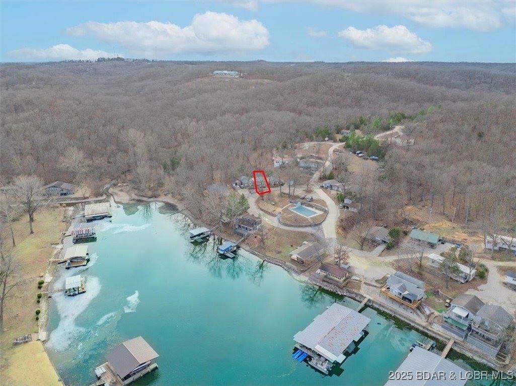 33881 Echo Road, Sunrise Beach, MO 65079