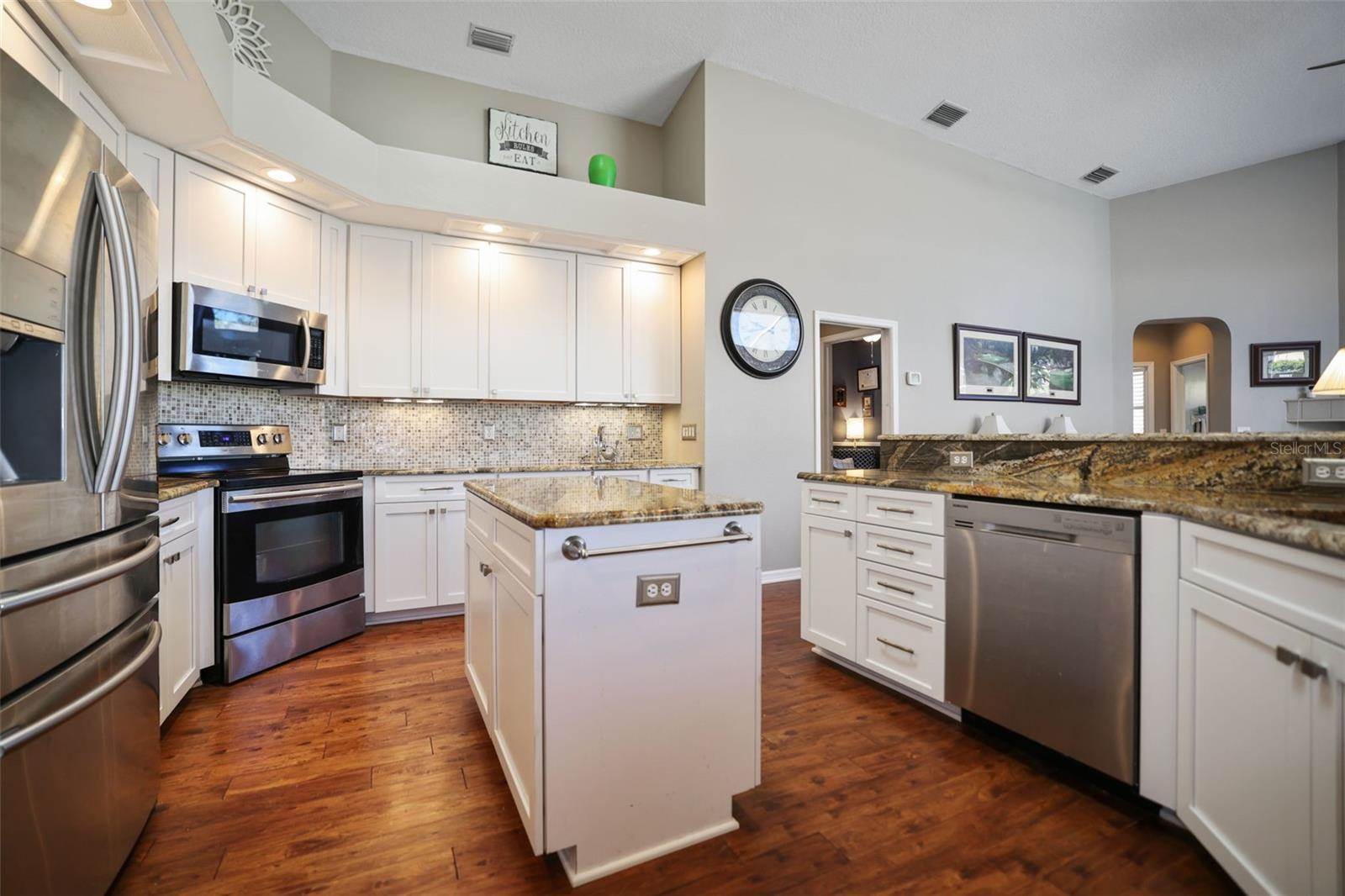 1354 Forestedge Boulevard, Oldsmar, FL 34677